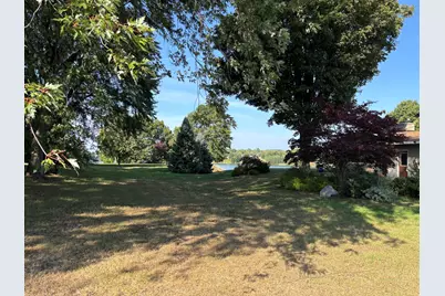 60 N Plum Street, Hart, MI 49420 - Photo 5