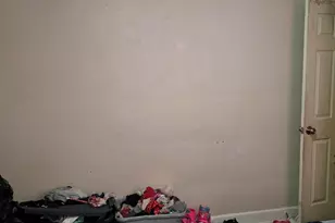 12950 Glastonbury Ave, Detroit, MI 48223 - Photo 11