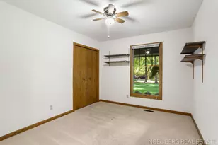 15843 Brucker St, Grand Haven, MI 49417 - Photo 29