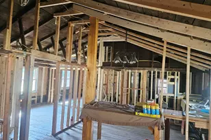 81 Taylor Ave, Battle Creek, MI 49037 - Photo 19