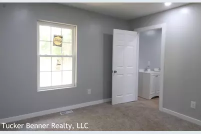 1556 Carlton Street, Muskegon, MI 49442 - Photo 15