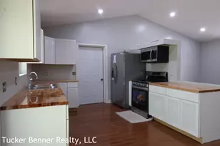 1556 Carlton St, Muskegon, MI 49442 - Photo 9