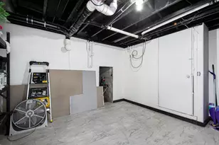 4085 Quainton Rd, Norton Shores, MI 49441 - Photo 21