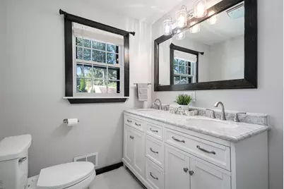 4085 Quainton Road, Norton Shores, MI 49441 - Photo 5