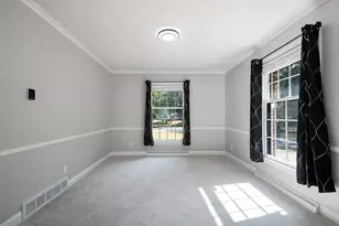 4085 Quainton Rd, Norton Shores, MI 49441 - Photo 9