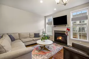 2765 Ashcombe Dr., Ann Arbor, MI 48105 - Photo 7