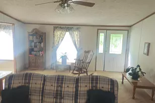 6530 Van Dam Ave, Hudsonville, MI 49426 - Photo 7