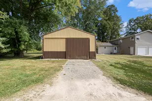 7842 Main St, Newaygo, MI 49337 - Photo 33