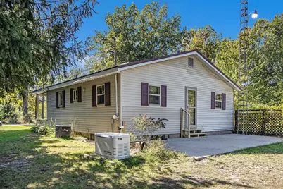 52466 28th Avenue, Bangor, MI 49013 - Photo 15