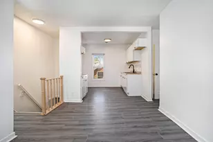 923 Stockbridge Ave, Kalamazoo, MI 49001 - Photo 17