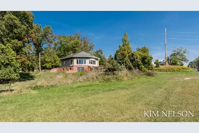 925 S Lake Street, Whitehall, MI 49461 - Photo 49