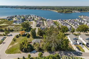 925 S Lake St, Whitehall, MI 49461 - Photo 3