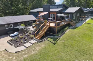 9877 Brumm River Dr, Nashville, MI 49073 - Photo 3