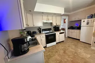 406 N Elm Ave, Jackson, MI 49202 - Photo 7