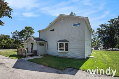 6206 Paw Paw Lake Road, Coloma, MI 49038 - Photo 7