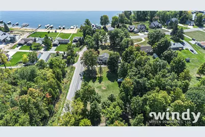 6206 Paw Paw Lake Road, Coloma, MI 49038 - Photo 3