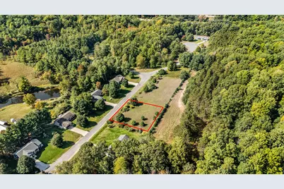 Unit 2 University Club Dr, Big Rapids, MI 49307 - Photo 5