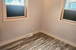 2000 William St, Lansing, MI 48915 - Photo 9