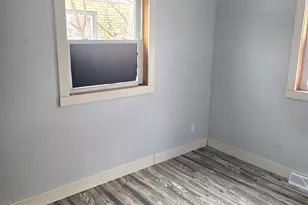 2000 William St, Lansing, MI 48915 - Photo 11