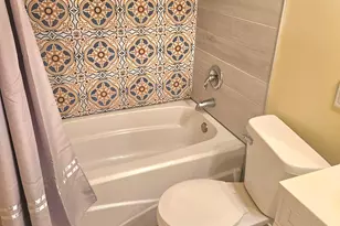 2000 William St, Lansing, MI 48915 - Photo 13