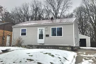 2000 William St, Lansing, MI 48915 - Photo 1