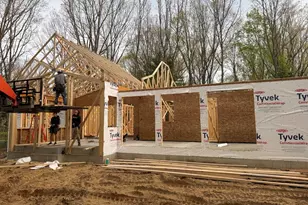 76757 Wood Crst Ct, South Haven, MI 49090 - Photo 5