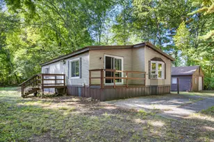 7668 Elizabeth, Newaygo, MI 49337 - Photo 5