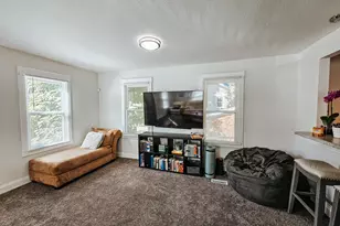 9 State St, Hillsdale, MI 49242 - Photo 3