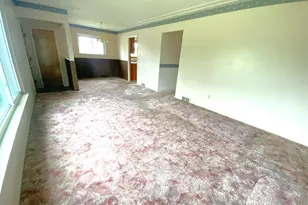 15413 Kennebec St, Southgate, MI 48195 - Photo 3