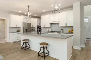 8303 Scots Pne Cir, Kalamazoo, MI 49009 - Photo 13