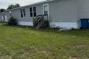 1832 Pepperwood Trail W, Muskegon, MI 49442 - Photo 3