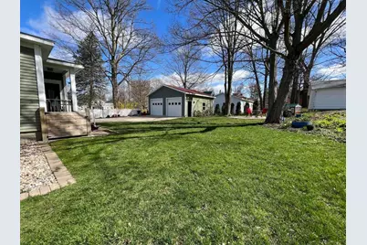 205 Maumee Street, Jonesville, MI 49250 - Photo 25