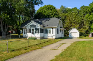 736 S Grove St, Delton, MI 49046 - Photo 1