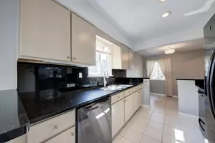 1202 Concord Ct, Northville, MI 48167 - Photo 7