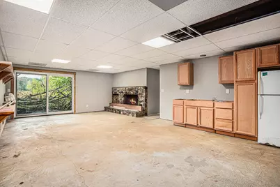 22485 Clear Lake Road N, Battle Creek, MI 49014 - Photo 11