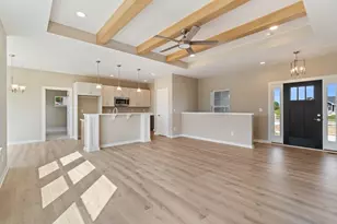 22 Pinewood, Grass Lake, MI 49240 - Photo 11