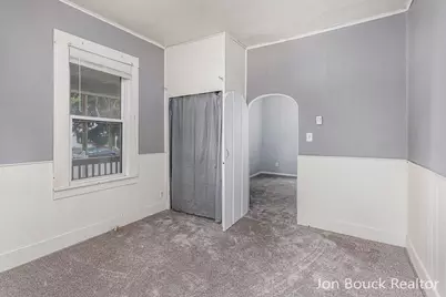 907 E Lincoln Street, Mount Pleasant, MI 48858 - Photo 11