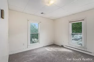 907 E Lincoln St, Mount Pleasant, MI 48858 - Photo 13