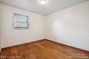 1361 Duncan Ave Ave, Ypsilanti, MI 48198 - Photo 11