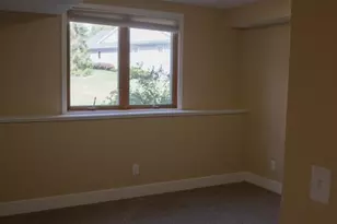 303 Shoreside South Dr SE, Grand Rapids, MI 49548 - Photo 9