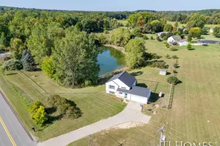 10525 Edgerton Ave NE, Rockford, MI 49341 - Photo 35