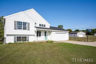 10525 Edgerton Ave NE, Rockford, MI 49341 - Photo 55