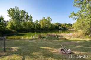 10525 Edgerton Ave NE, Rockford, MI 49341 - Photo 31