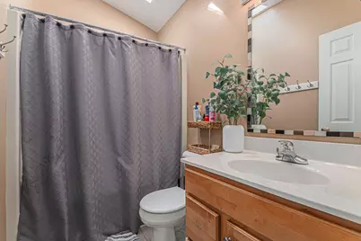 5639 E Falling Leaf Drive SE, Kentwood, MI 49512 - Photo 11