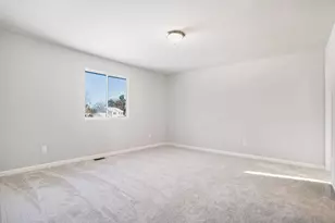 921 Forest St, Marshall, MI 49068 - Photo 9