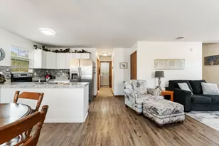 12241 Grandview Dr, Jerome, MI 49249 - Photo 7