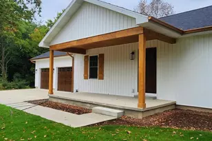 1625 Secluded Acres Dr, Hastings, MI 49058 - Photo 7