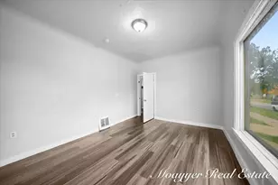 921 4th St NW, Grand Rapids, MI 49504 - Photo 17