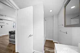 921 4th St NW, Grand Rapids, MI 49504 - Photo 29