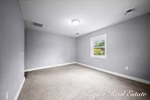 921 4th St NW, Grand Rapids, MI 49504 - Photo 13